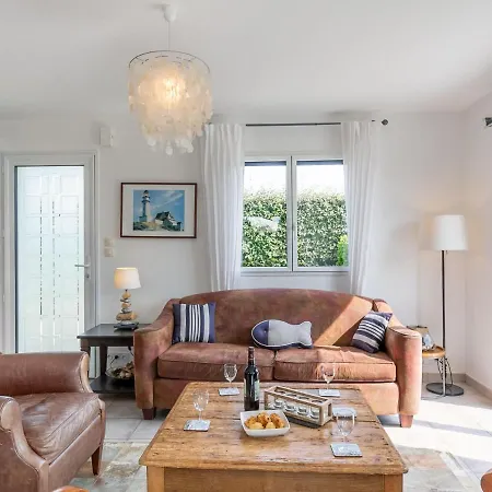 Ker Simor Ty By Interhome Kerlouan